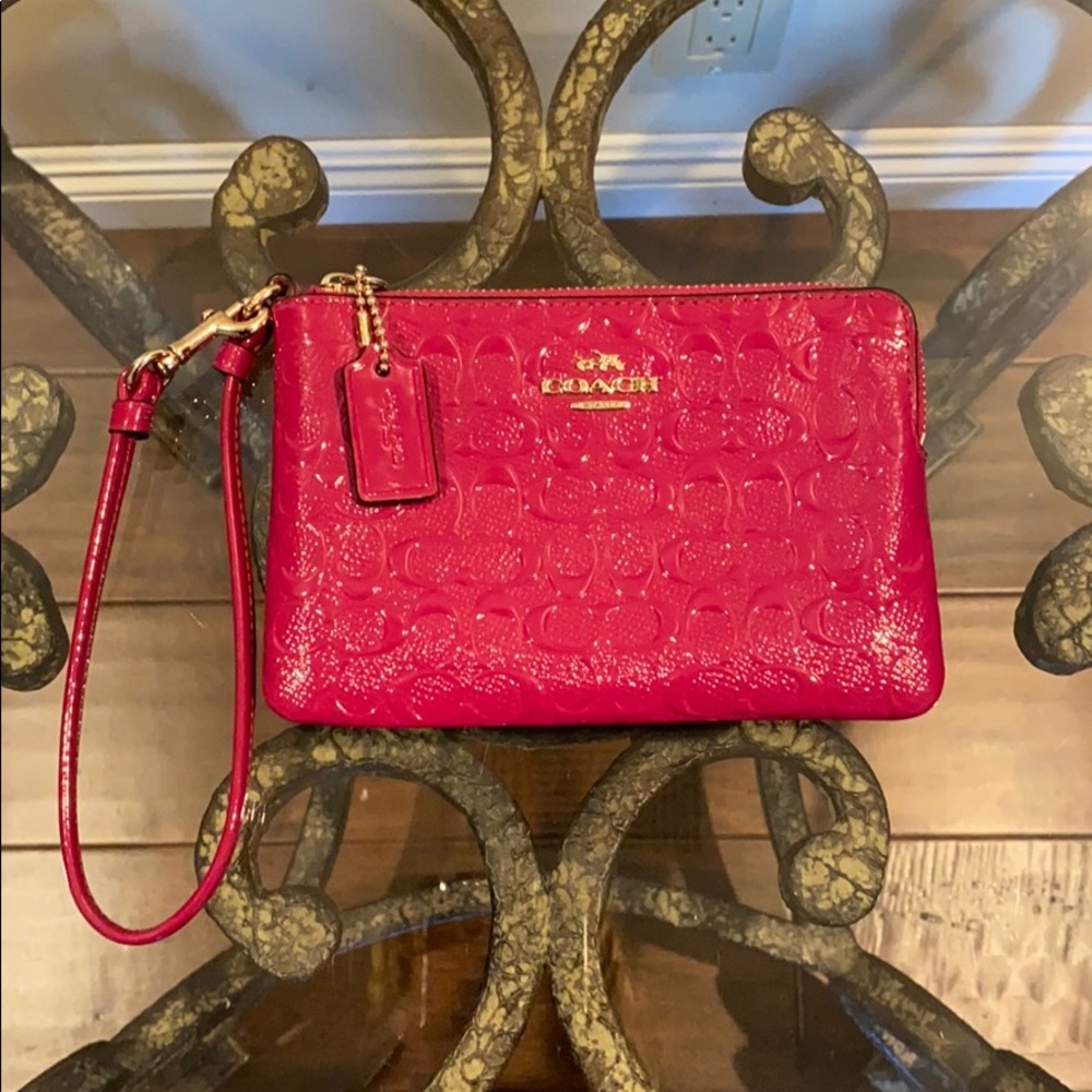 Authentic Coach Wristlet! Brand New Condition!